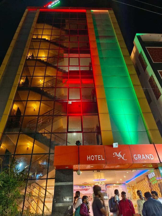 Hotel Mn Grand Shamshabad Airport Zone Hyderabad Buitenkant foto