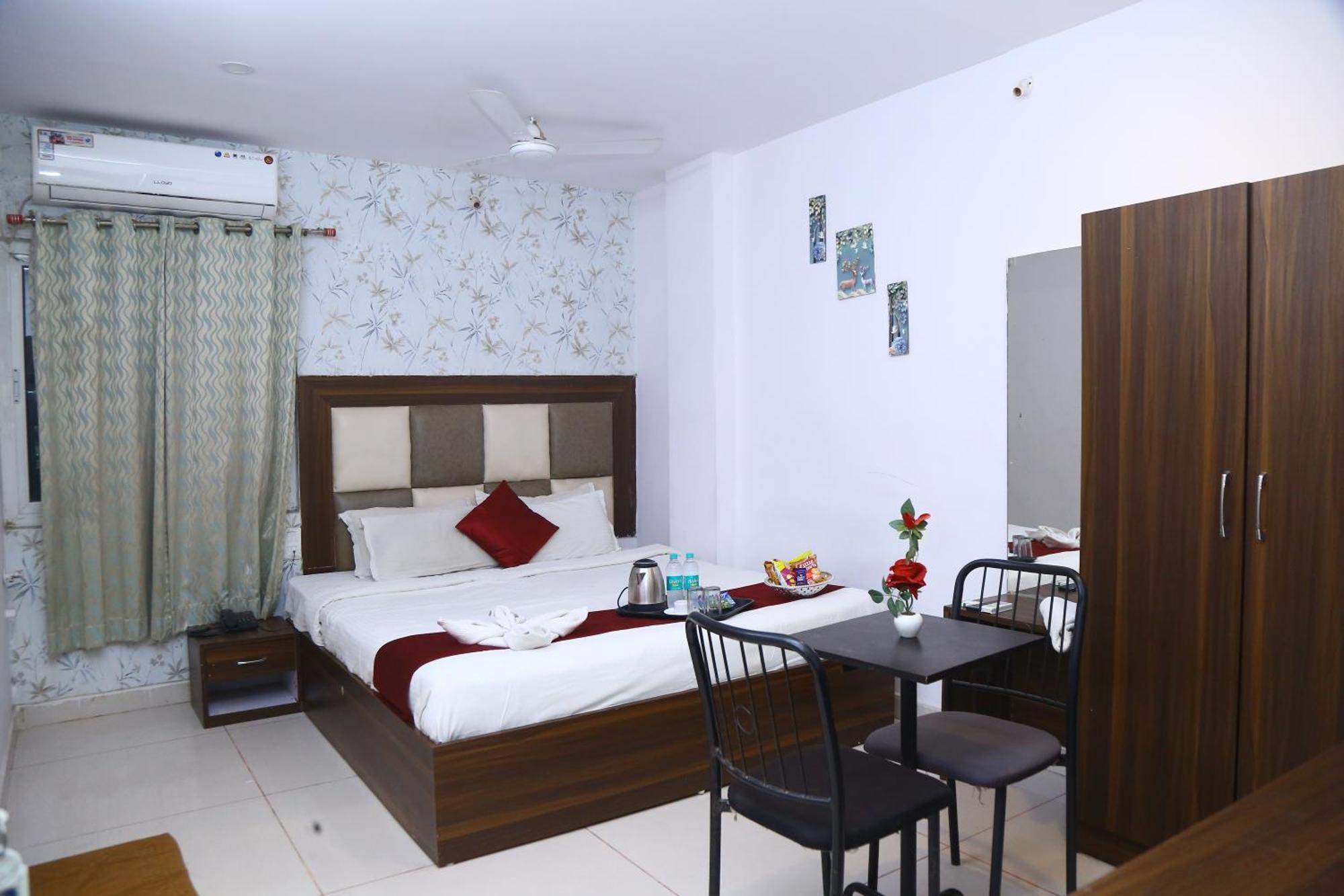 Hotel Mn Grand Shamshabad Airport Zone Hyderabad Buitenkant foto