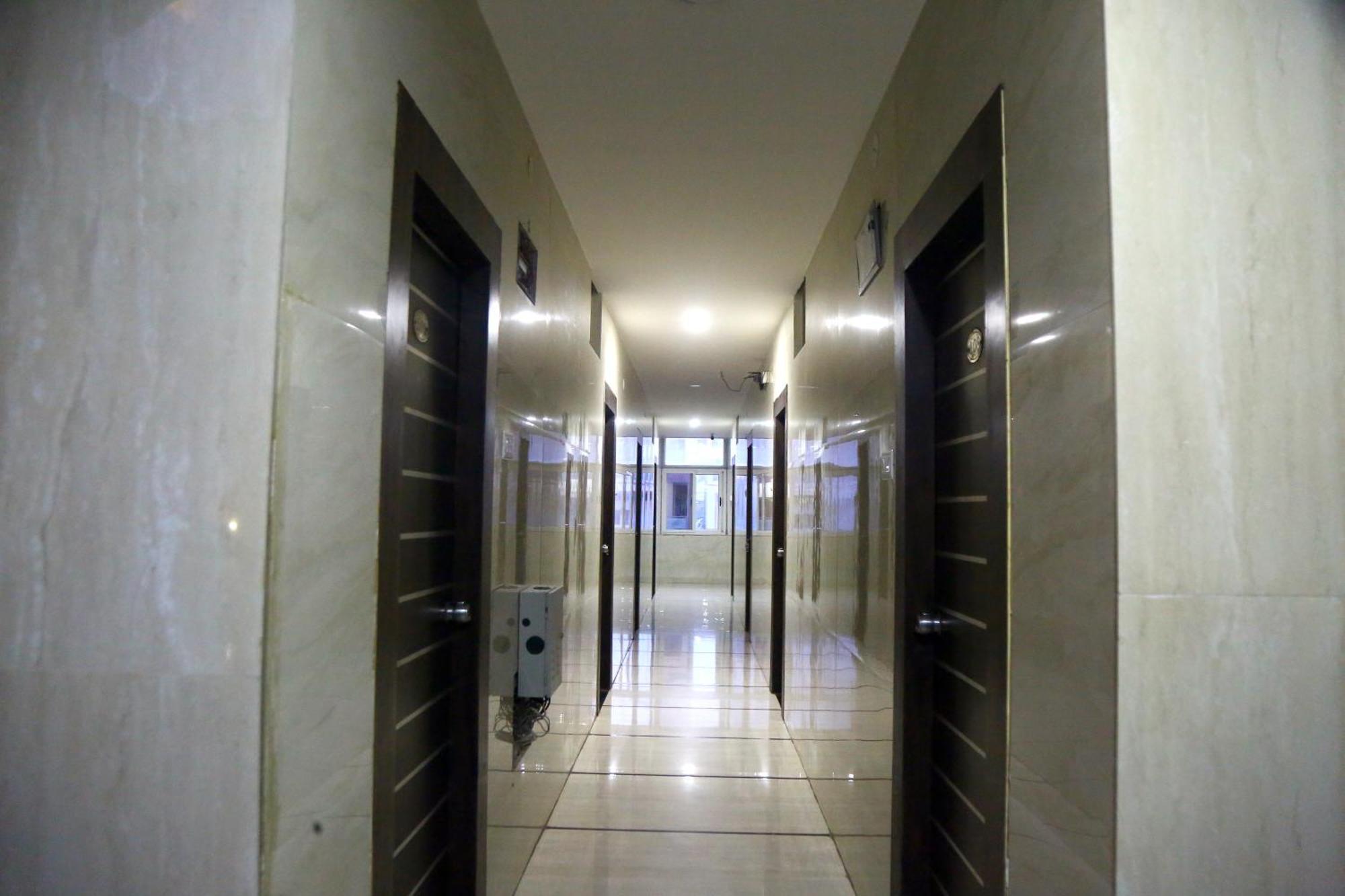 Hotel Mn Grand Shamshabad Airport Zone Hyderabad Buitenkant foto
