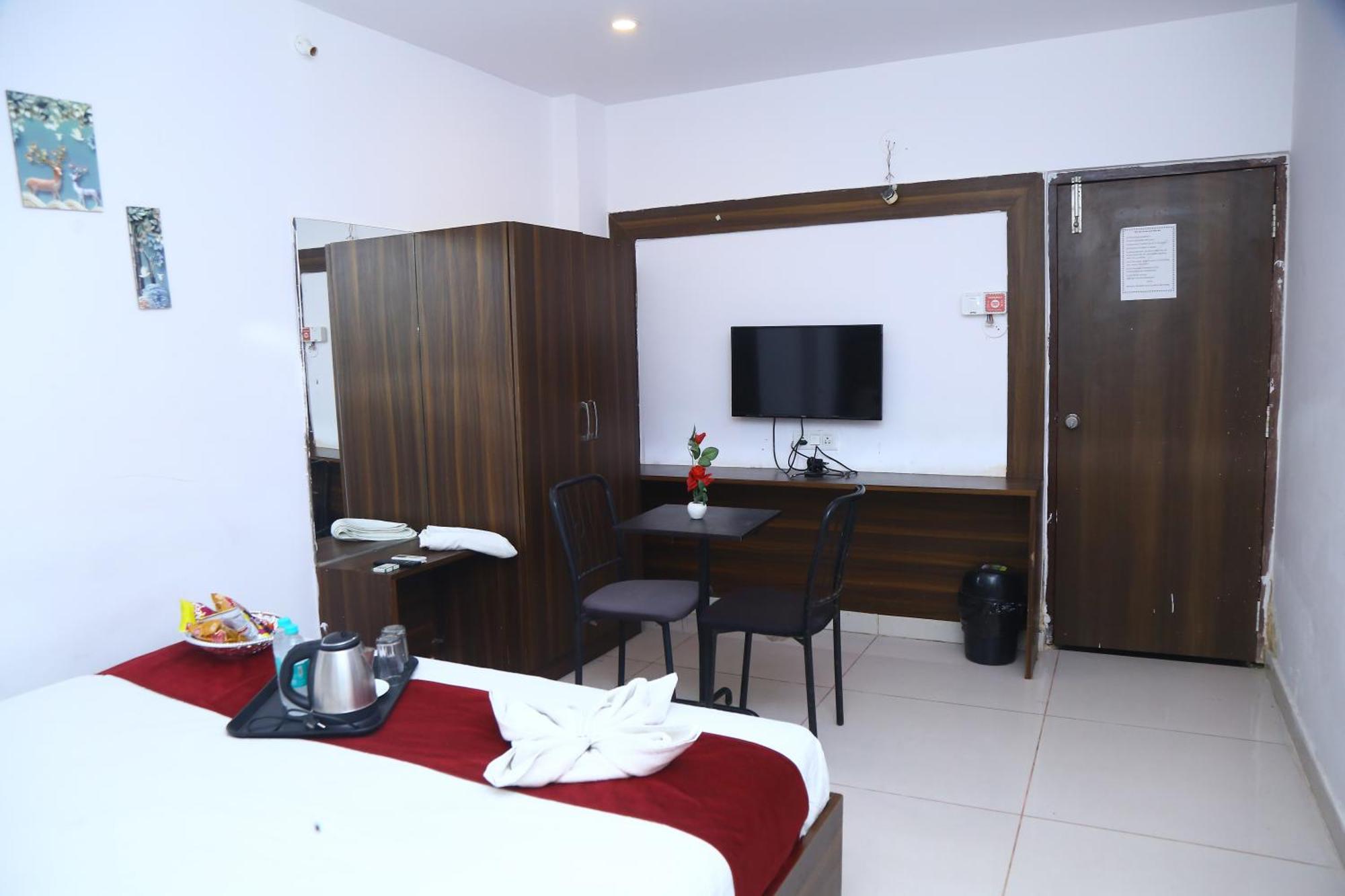 Hotel Mn Grand Shamshabad Airport Zone Hyderabad Buitenkant foto